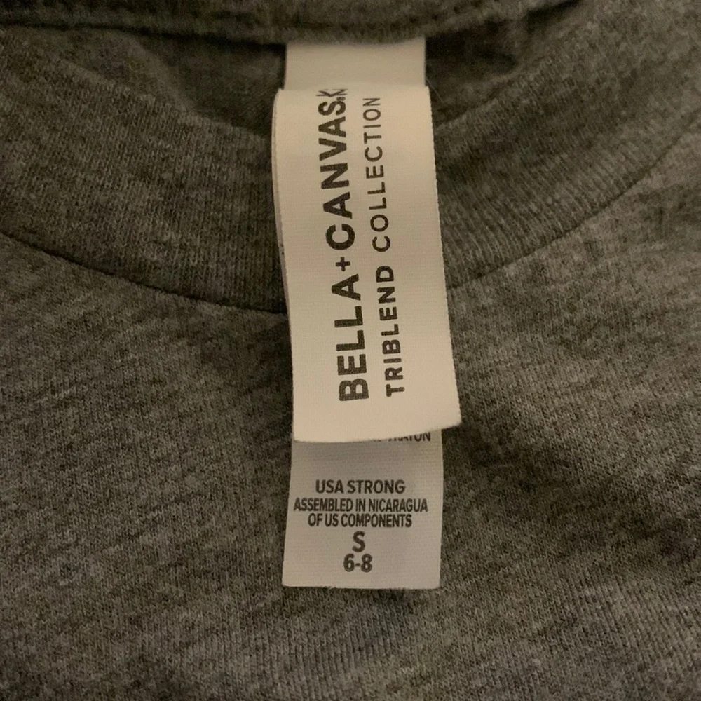 Big Brother by Bella Canvas Soft Gray short sleeve t-shirt Boy’s 6-8 S Small - Picture 2 of 2